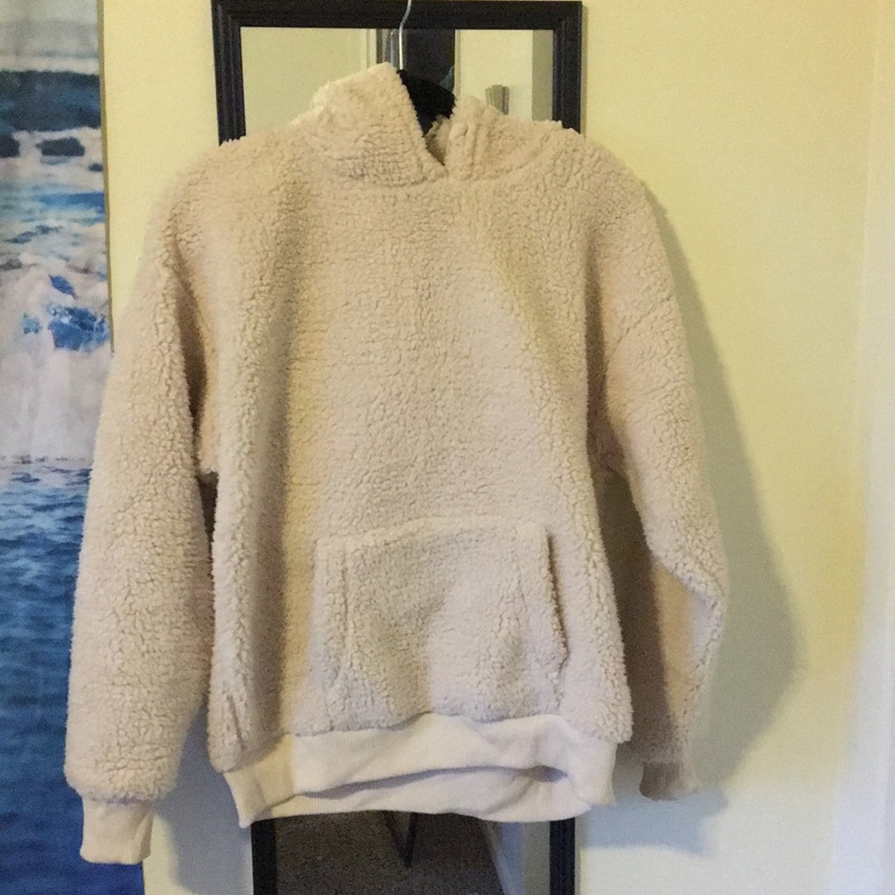 American Eagle Sherpa sweatshirt size medium